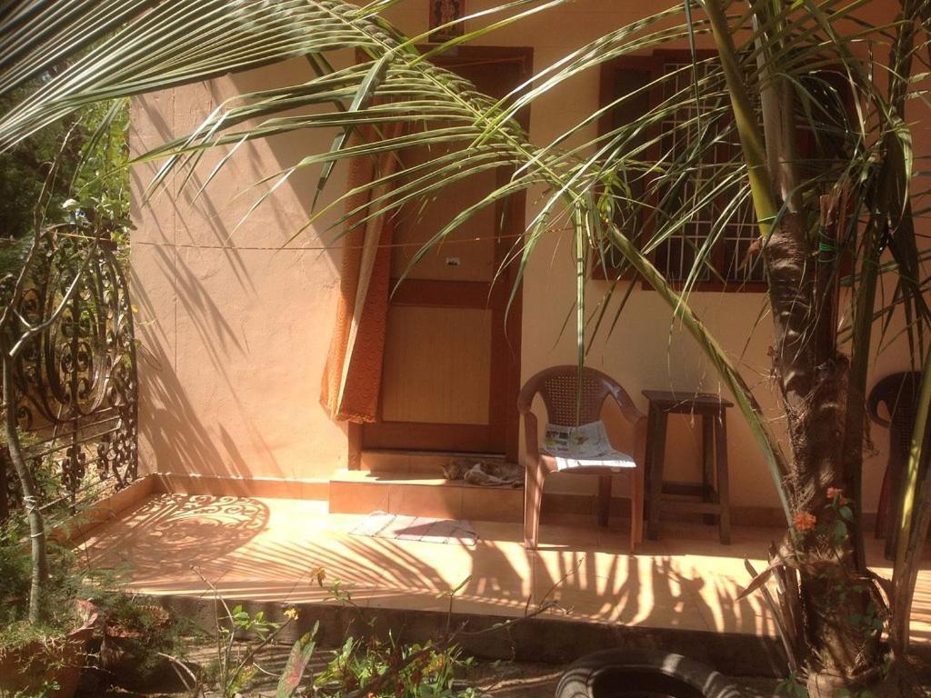 Shakti Family Guest House Mahabalipuram Bagian luar foto